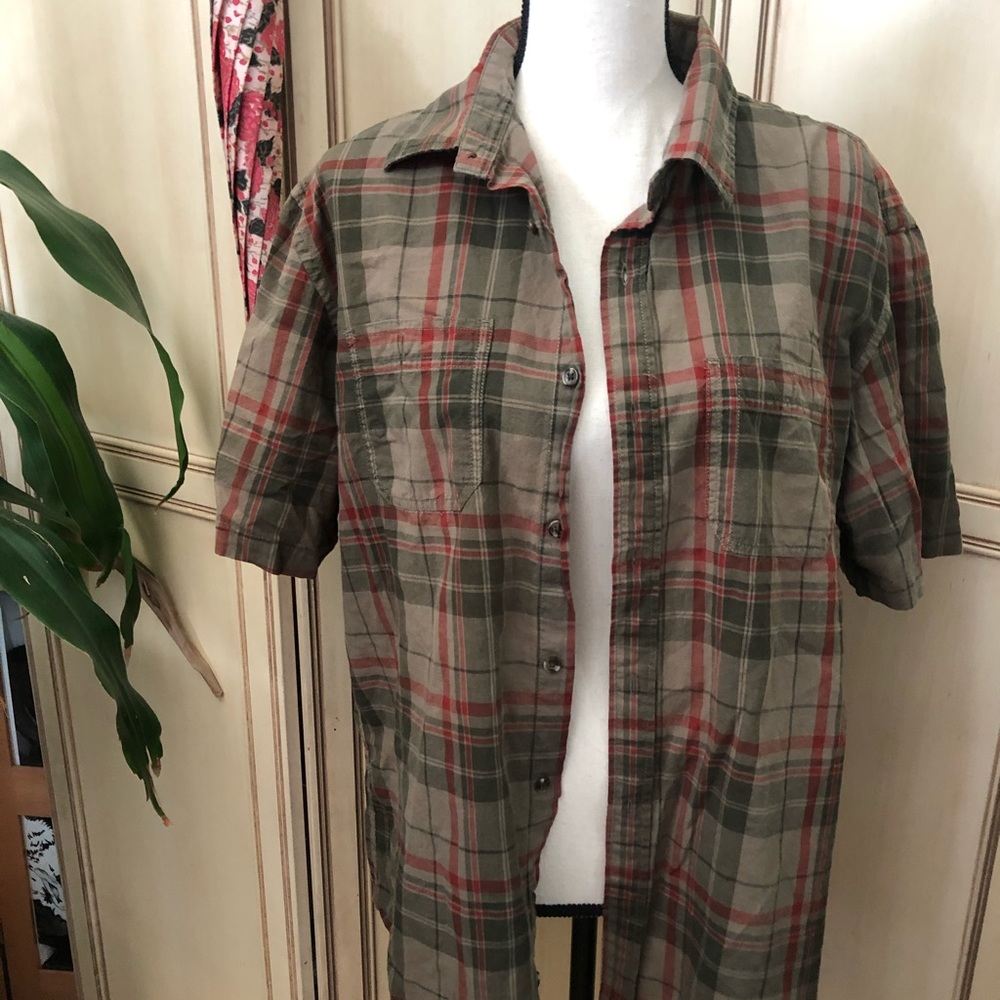 Plaid Old Navy shirt size L